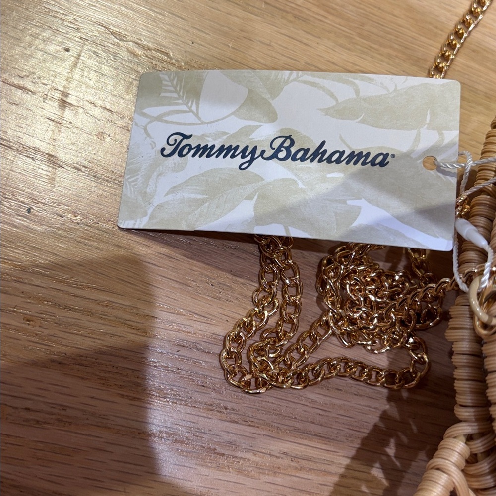 NWT Tommy Bahama Natural Wicker Whale crossbody/ Handbag - Picture 5 of 6